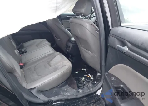 2017 Ford Fusion Sport z USA, uszkodzony, nr VIN 3FA6P0VPXHR239956